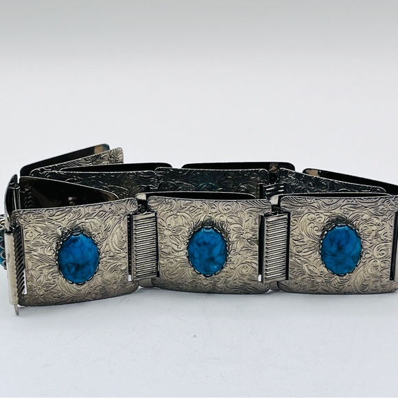 Vintage Faux Turquoise Square Concho Silver Tone Link Belt 27-34 - Picture 2 of 6